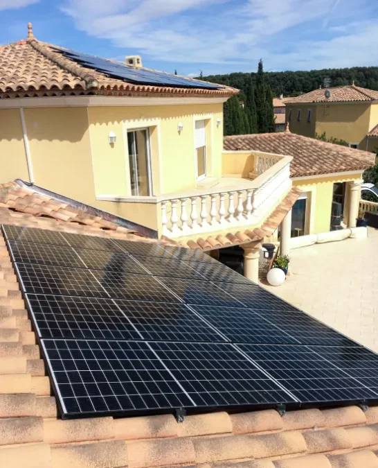 installation panneaux solaires photovoltaiques à castelnau le lez