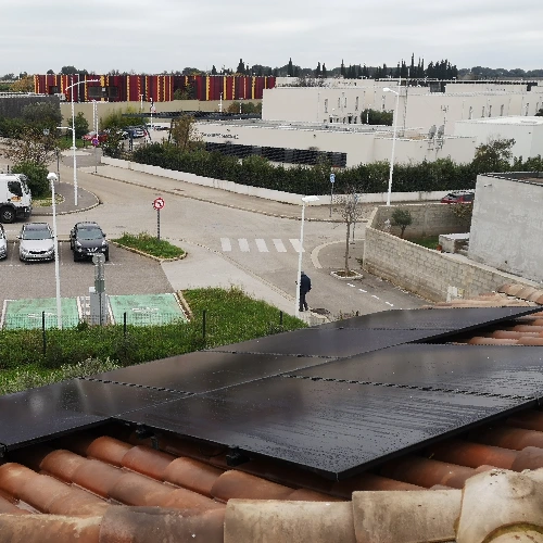 installation panneaux photovoltaiques arles