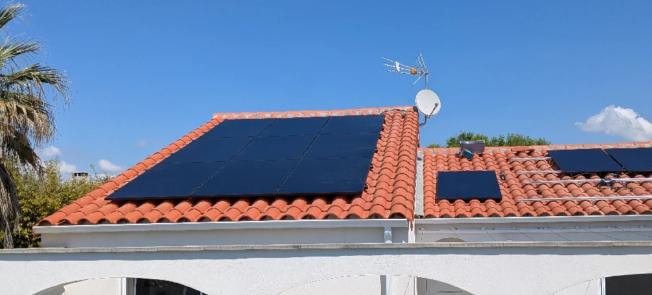 ajout de panneaux photovoltaiques