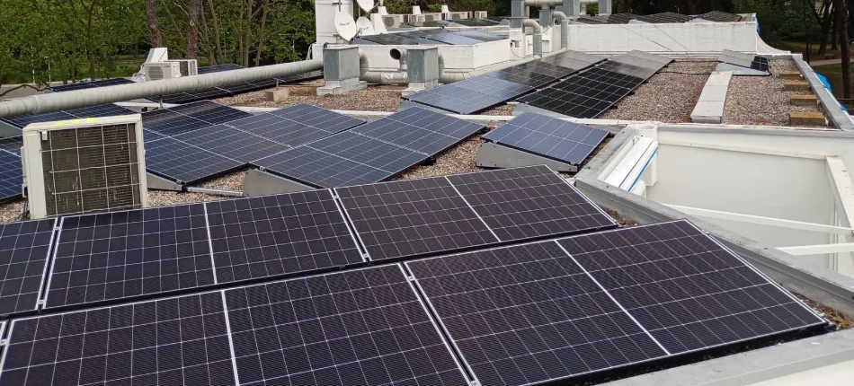 installation photovoltaique hotel la grande motte